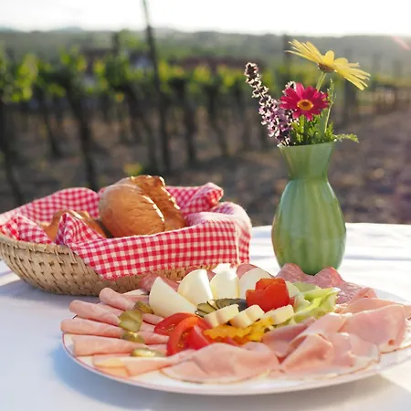 Asbacher Klosterkeller 게스트하우스